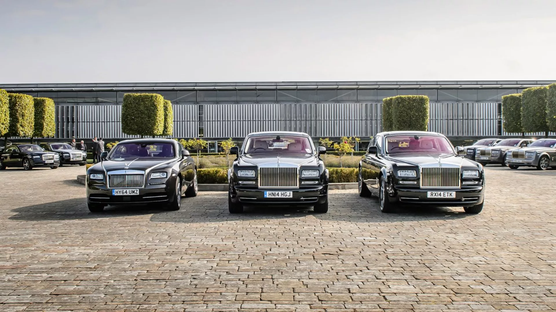 Rolls-Royce to Expand Goodwood Facility as Demand for Bespoke Cars Soars