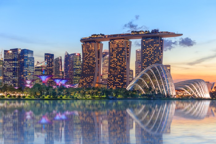 Singapore Tops List as World’s Most Expensive City for the Wealthy in 2025